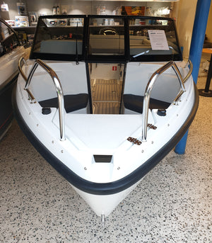 Bella 550BR Bow Rider med Mercury F100!