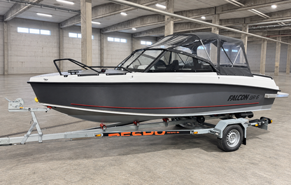 Falcon BR 6 Mercury F115 EFI - OVERLIGGER